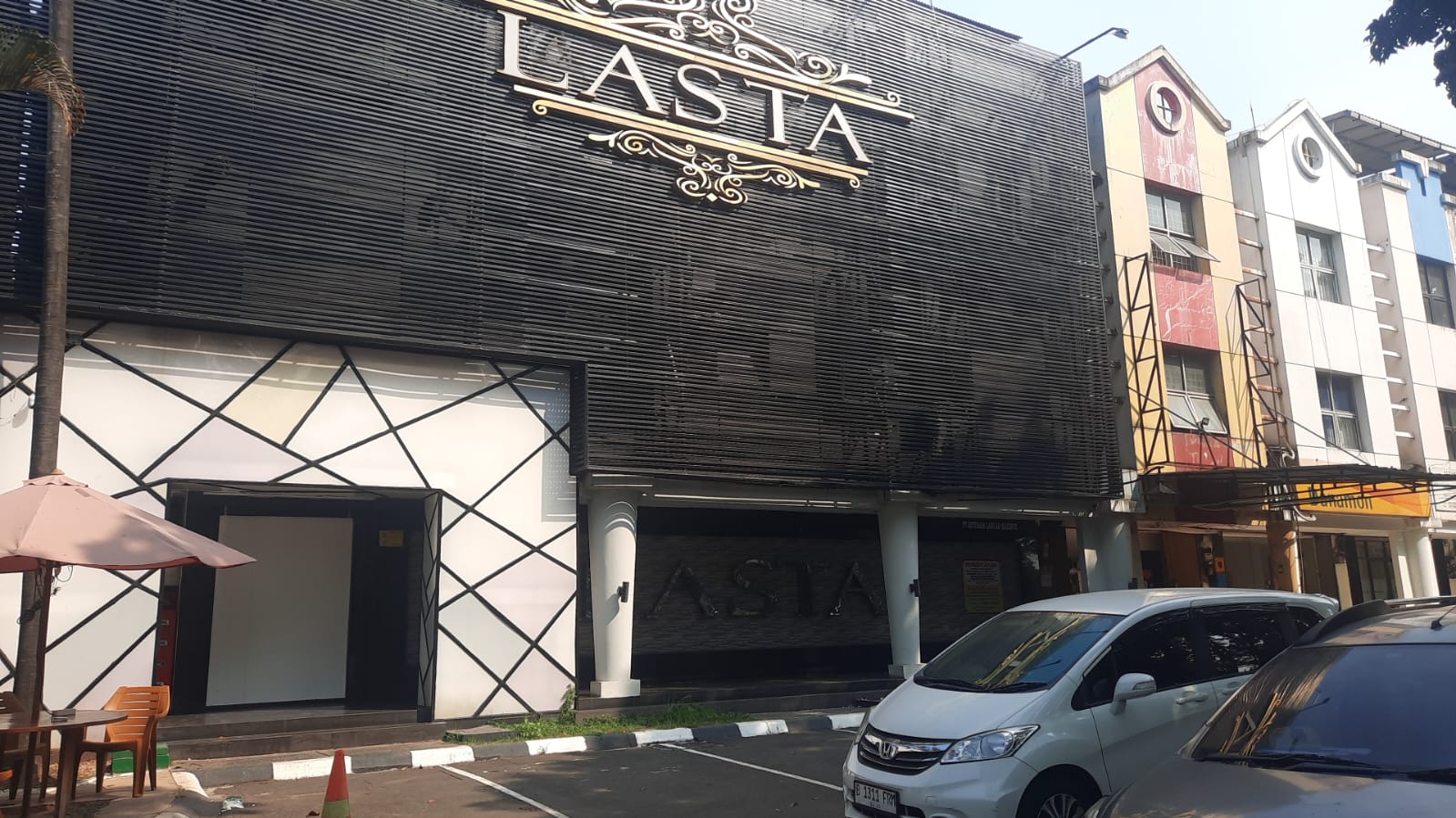 Lasta Club Interior Lounge