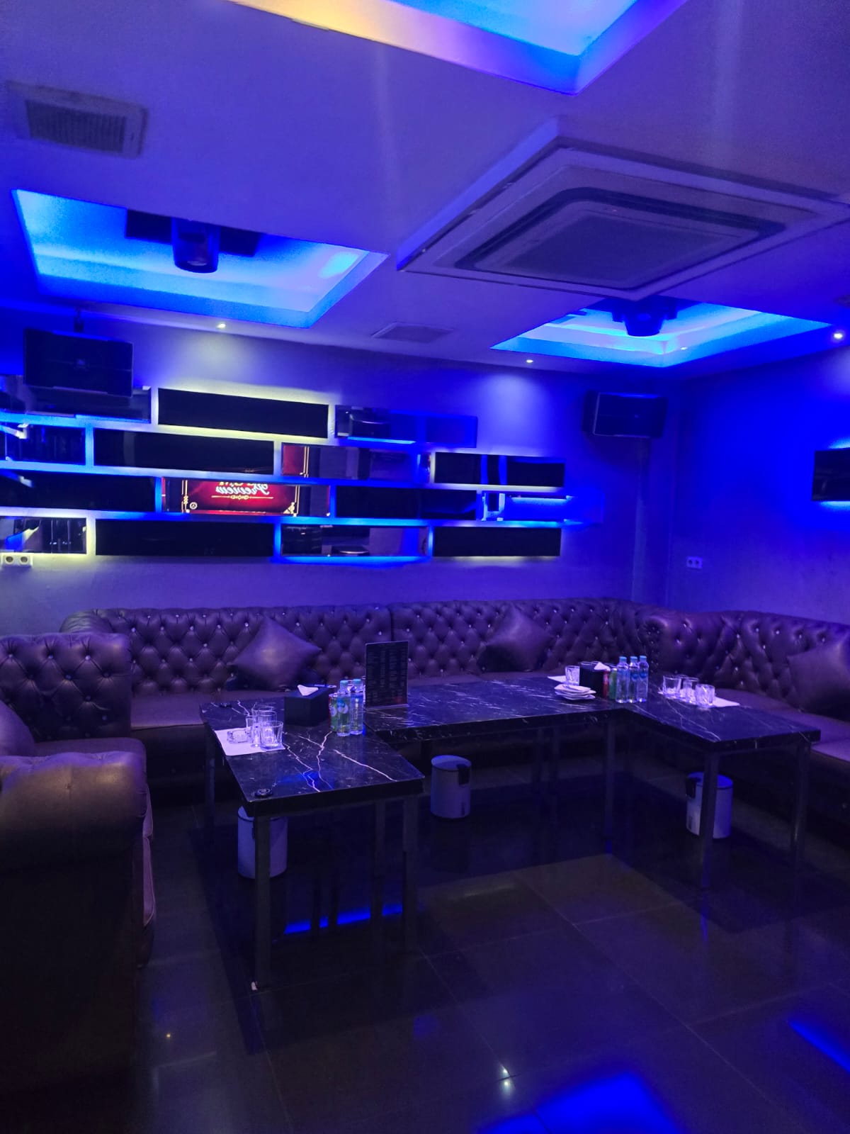 Lasta VIP KTV Suite